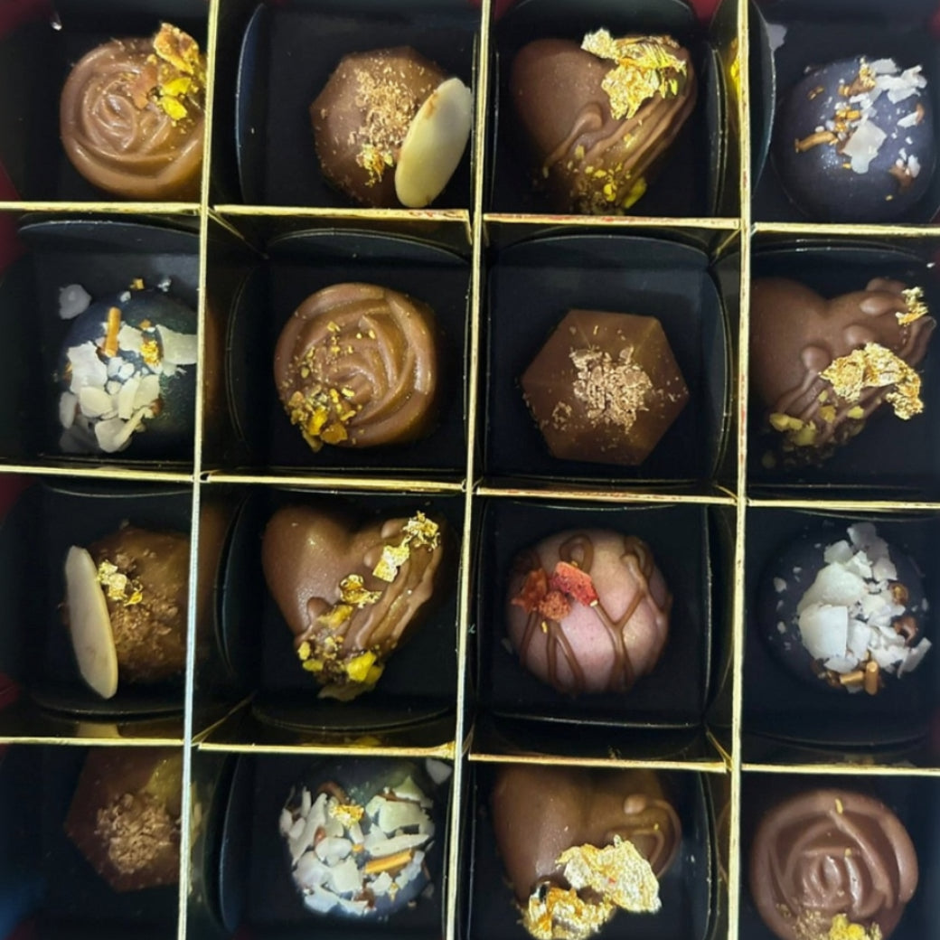 [PRE-ORDER] Bonbon Quartet (16 chocolate candies)